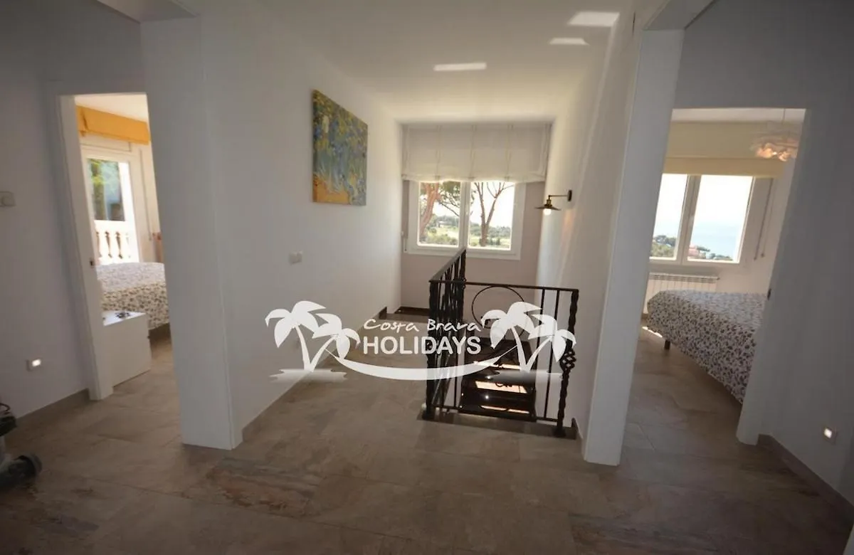 Costa Brava Holidays Villa Yuca, Sea Views, Pool Lloret de Mar İspanya